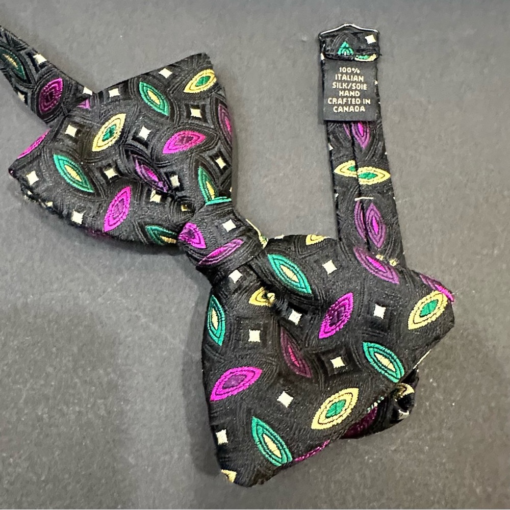 🌟HP🌟VTG 1990s Dion 1967 Mardi Gras Black Multi Silk Cummerbund & Bow Tie Set - Picture 3 of 11